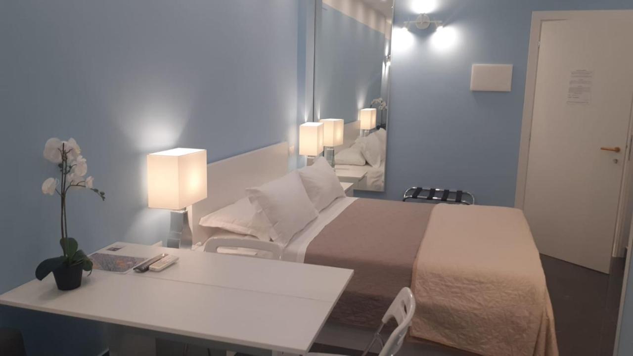Pescara Centro Luxury Suite II Deluxe Rooms Eksteriør billede