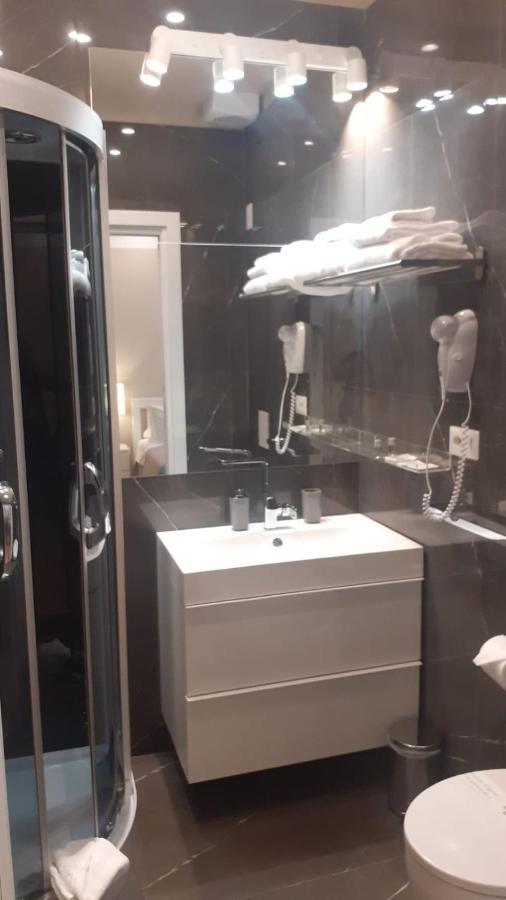 Pescara Centro Luxury Suite II Deluxe Rooms Eksteriør billede