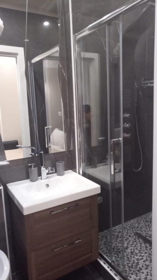 Pescara Centro Luxury Suite II Deluxe Rooms Eksteriør billede